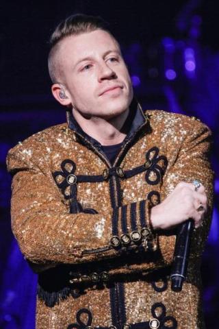 Macklemore Height, Weight, Shoe Size