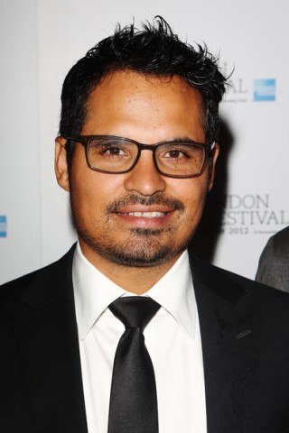Michael Pena Height, Weight, Shoe Size
