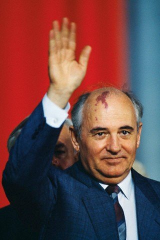 Mikhail Gorbachev Height, Weight, Shoe Size