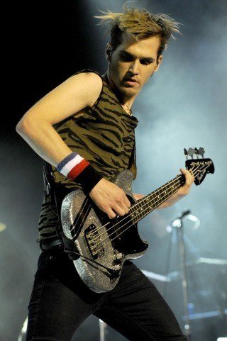 Mikey Way Height, Weight, Shoe Size