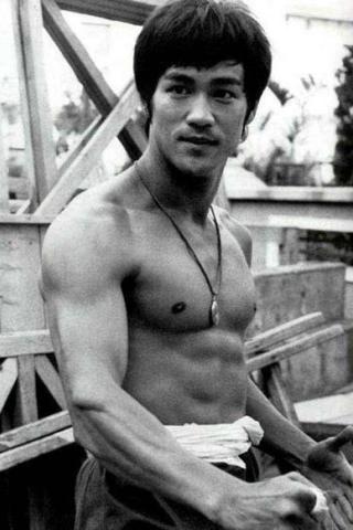 Bruce Lee Height, Weight, Shoe Size