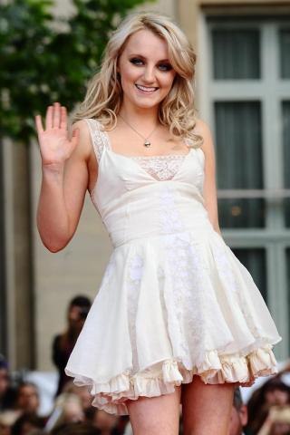 Evanna Lynch Height, Weight, Shoe Size