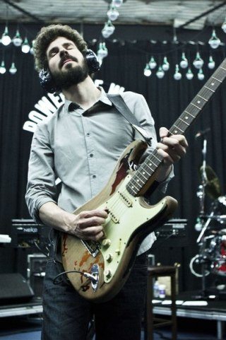 Brad Delson Height, Weight, Shoe Size