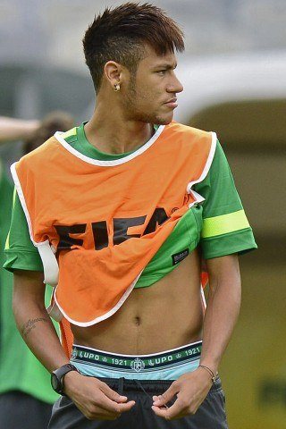 Neymar Height, Weight, Shoe Size