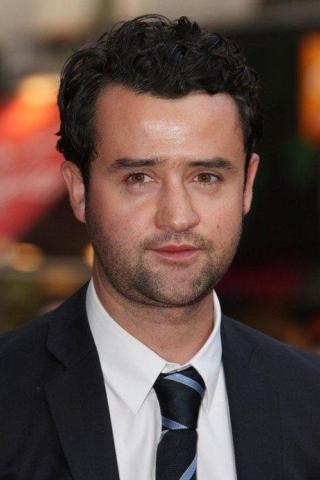 Daniel Mays Height, Weight, Shoe Size