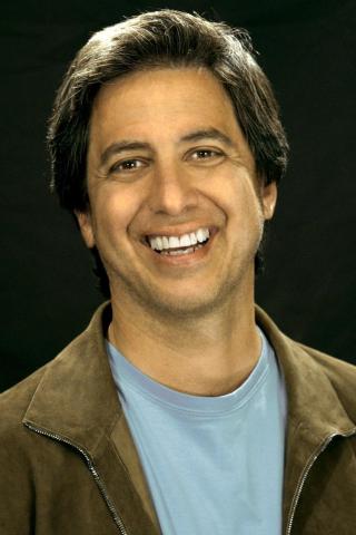 Ray Romano Height, Weight, Shoe Size