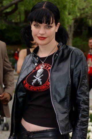 Pauley Perrette Height, Weight, Shoe Size