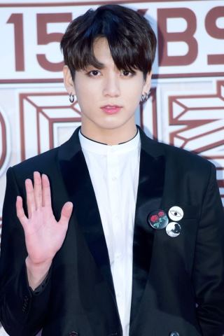 Jungkook Height, Weight, Shoe Size